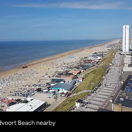 Wellness With Jacuzzi &sauna&private Garden Near Amsterdam Дом отдыха Vijfhuizen