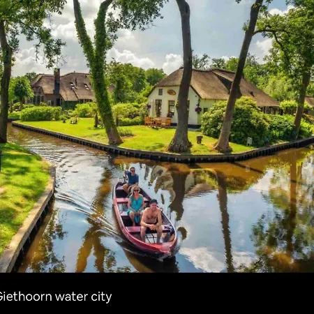 Holiday home Cozy Wellness With Private Jacuzzi Sauna And Garden Between Amsterdam Haarlem And Schiphol Airport *